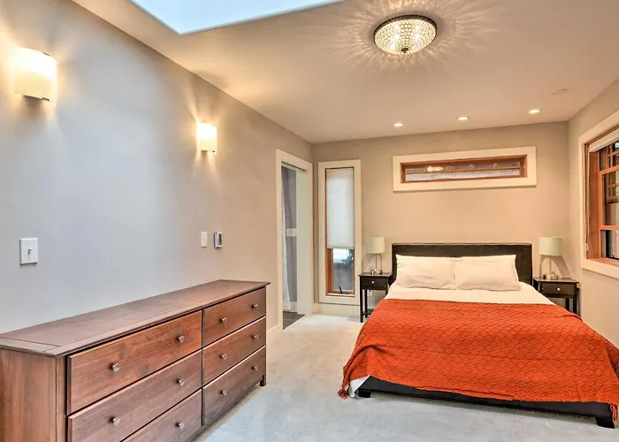 Quiet And Cozy Eureka Home Near Sequoia Park And Zoo!