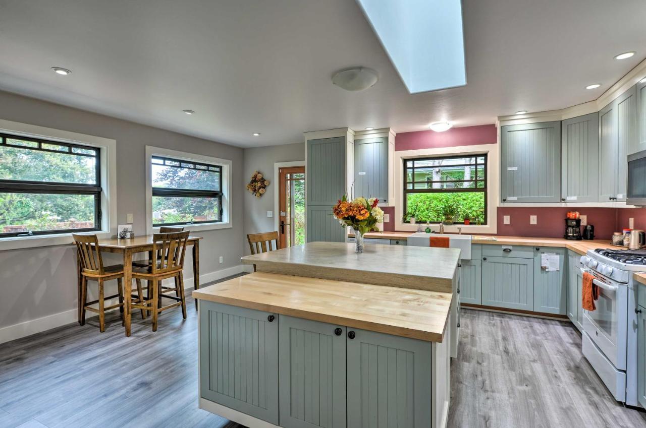 Quiet And Cozy Near Sequoia Park And Zoo! * Eureka